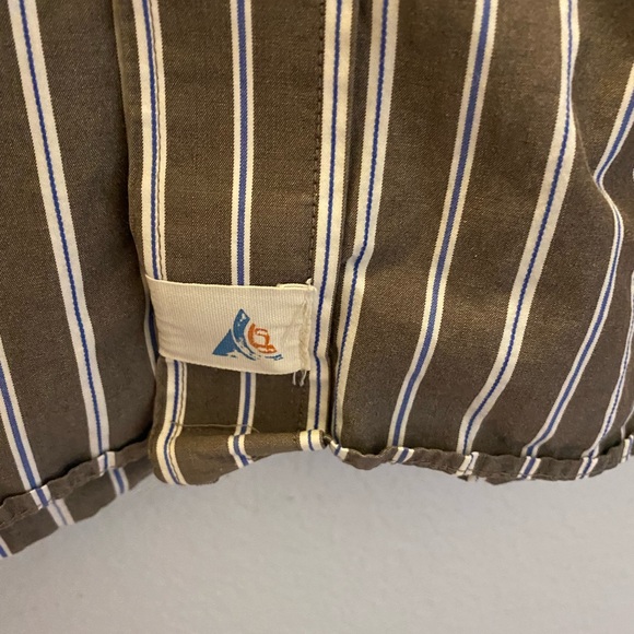 Wonderwall surf utility button down shirt XL - Picture 2 of 5